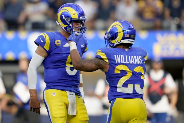 Rams football clearance score